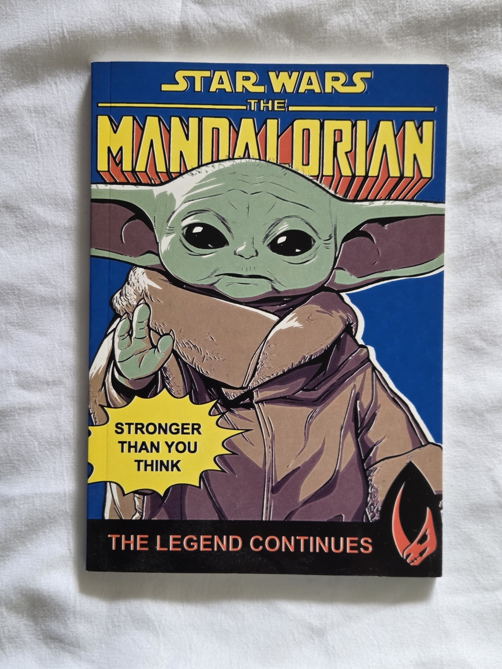 Star Wars The Mandalorian Graphic Novel - Blue/Green Cover